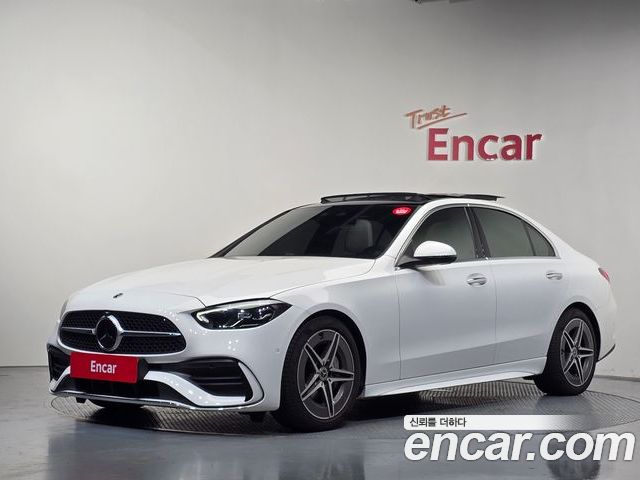 Mercedes-Benz C-Class 2025