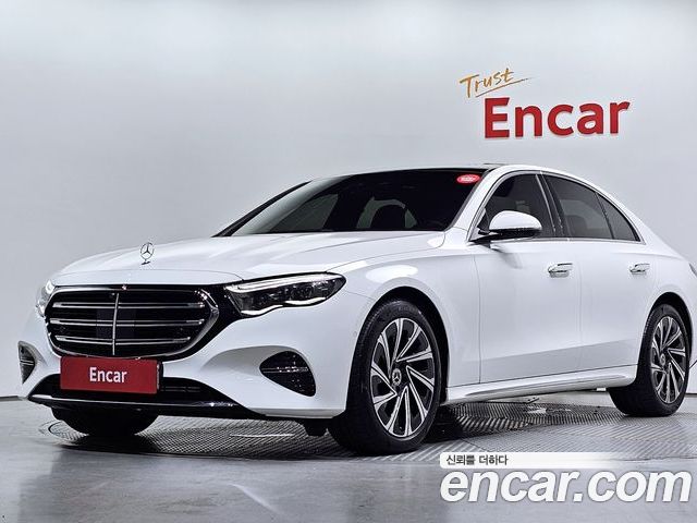 Mercedes-Benz E-Class 2025