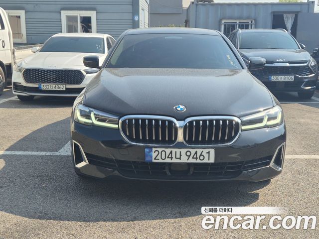 BMW 5 Series 2023