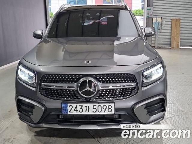Mercedes-Benz GLB 2024