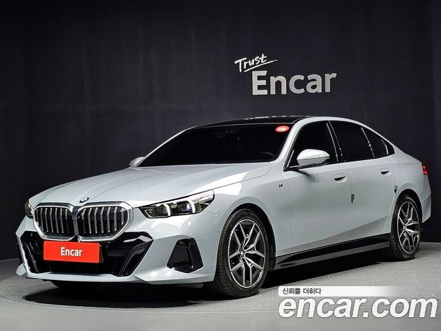 BMW 5 Series 2025