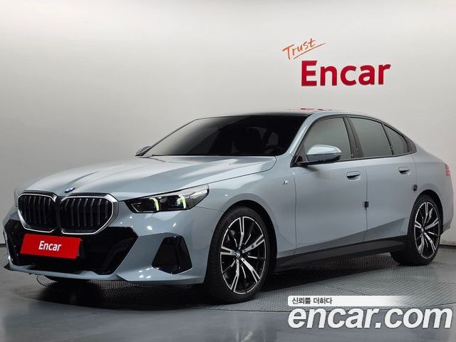 BMW 5 Series 2024