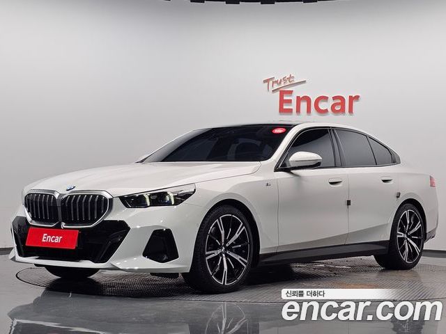 BMW 5 Series 2024