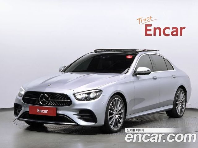 Mercedes-Benz E-Class 2022