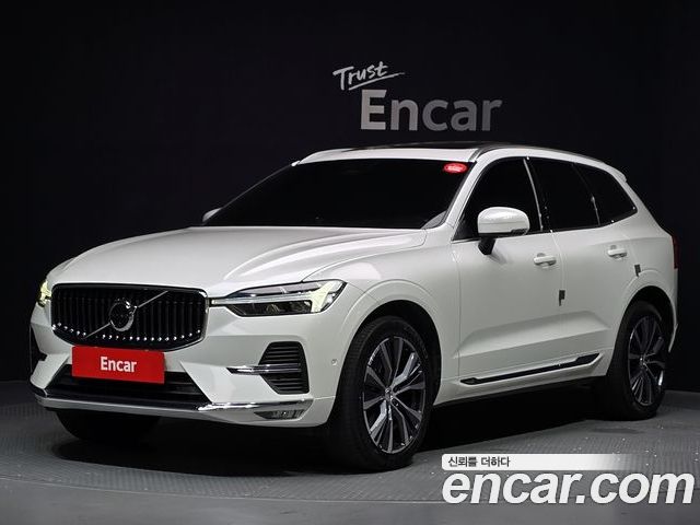 Volvo XC60 2022