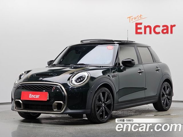 MINI Cooper 2023