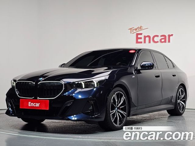 BMW 5 Series 2025