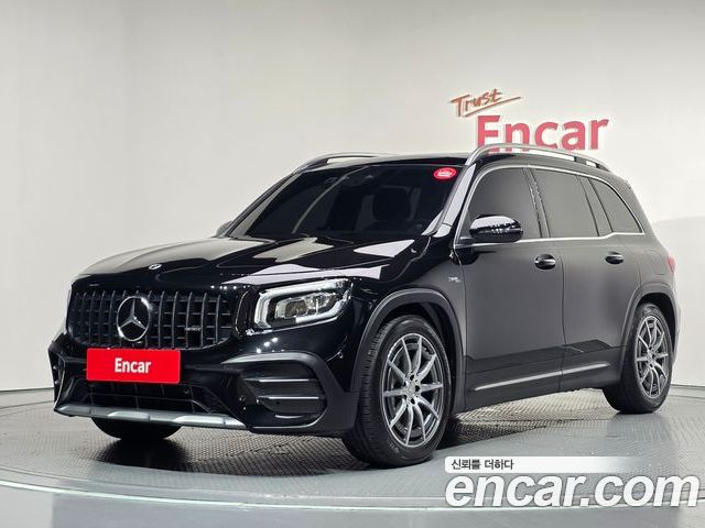 Mercedes-Benz GLB 2023