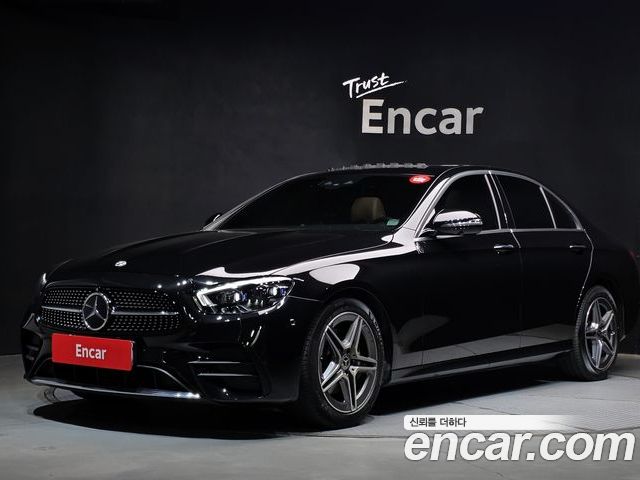 Mercedes-Benz E-Class 2023