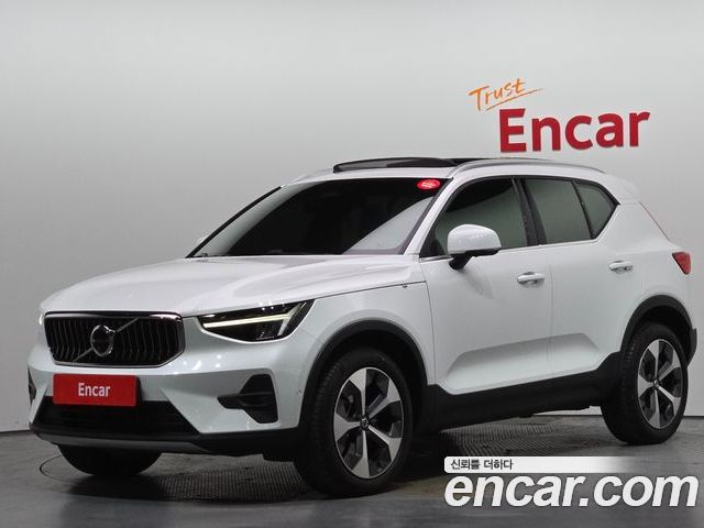 Volvo XC40 2023