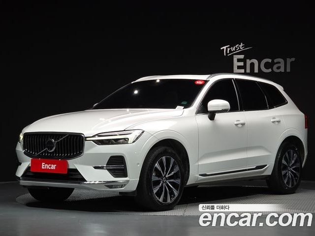 Volvo XC60 2025
