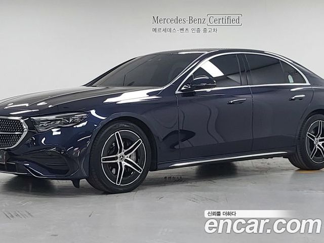Mercedes-Benz E-Class 2024