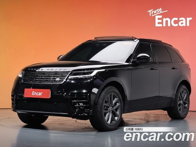 Land Rover Range Rover Velar 2026