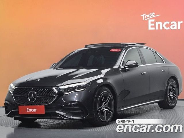 Mercedes-Benz E-Class 2024