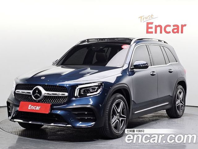 Mercedes-Benz GLB 2023