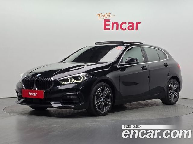 BMW 1 Series 2022–2026