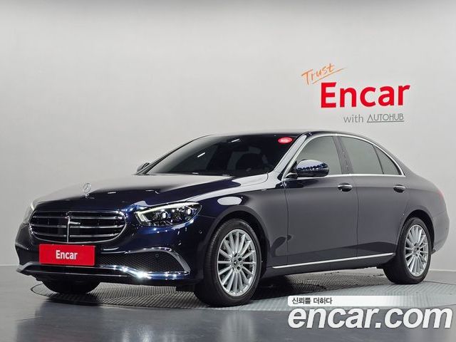 Mercedes-Benz E-Class 2022