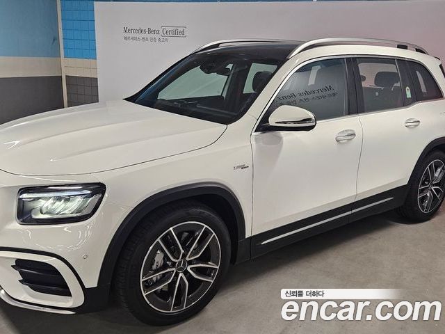 Mercedes-Benz GLB 2025