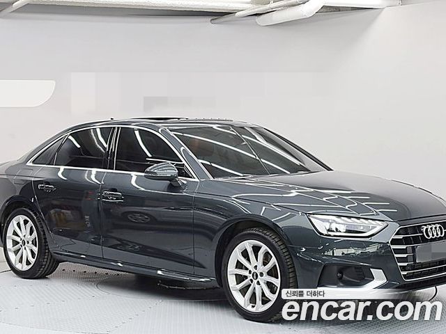 Audi A4 2023