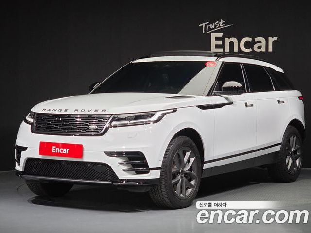 Land Rover Range Rover Velar 2026