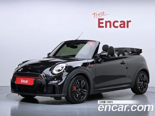 MINI Cooper Convertible 2024