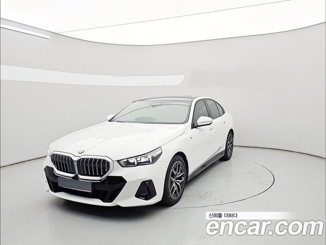 BMW 5 Series 2025