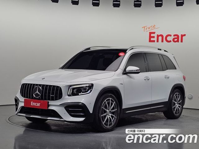 Mercedes-Benz GLB 2022