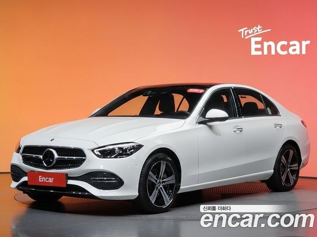 Mercedes-Benz C-Class 2026