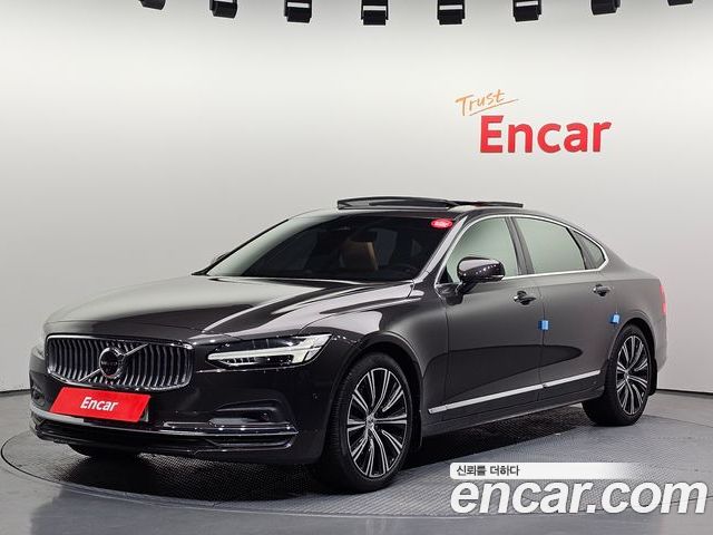Volvo S90 2023