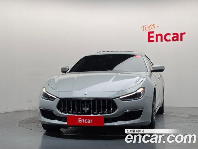 Maserati Ghibli 2022