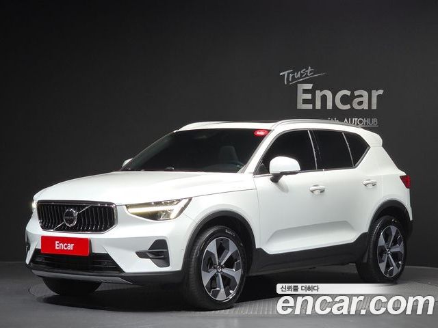 Volvo XC40 2023