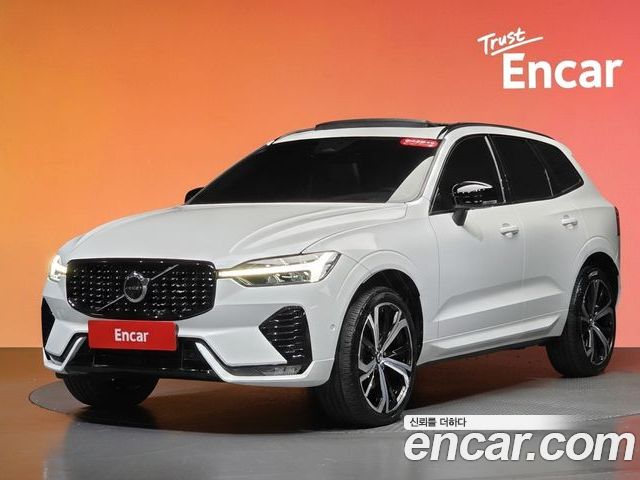 Volvo XC60 2022