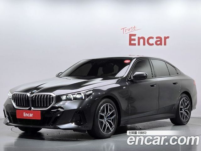 BMW 5 Series 2024