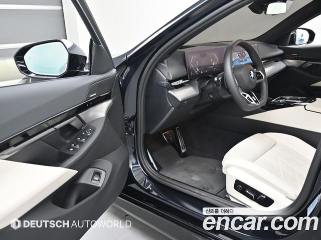 BMW 5 Series 2024