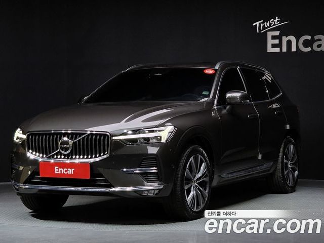 Volvo XC60 2022