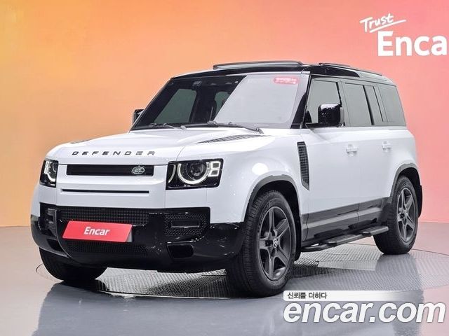 Land Rover Defender 2025