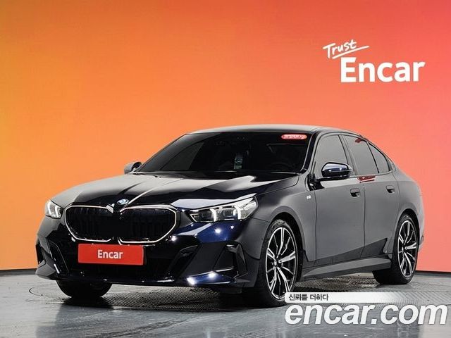 BMW 5 Series 2025