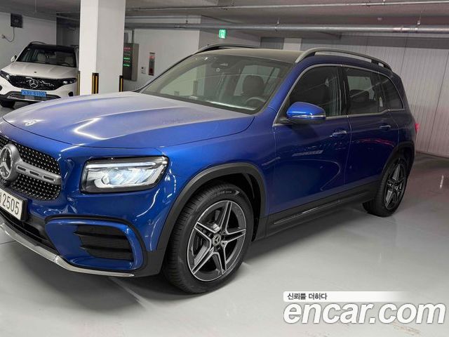 Mercedes-Benz GLB 2025