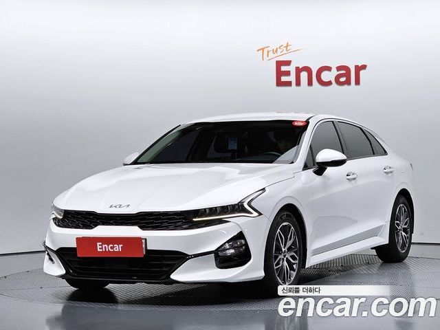 Kia K5 2023