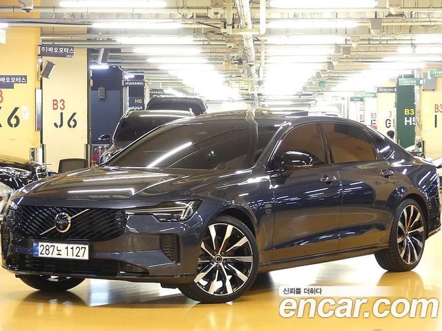 Volvo S90 2026