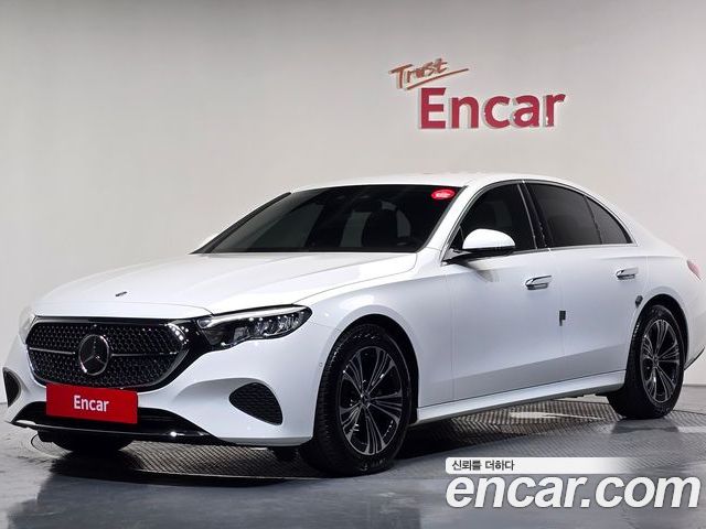 Mercedes-Benz E-Class 2025