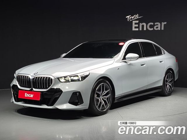 BMW 5 Series 2024