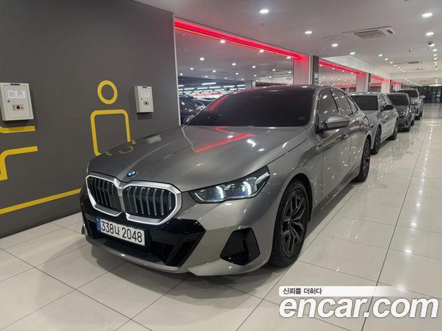 BMW 5 Series 2025