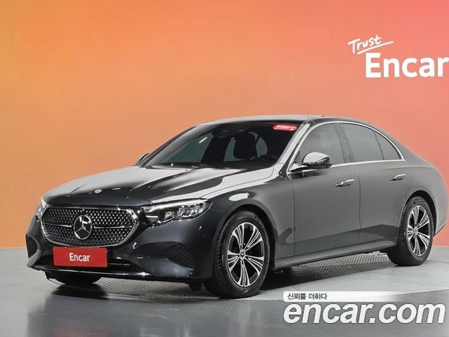 Mercedes-Benz E-Class 2025