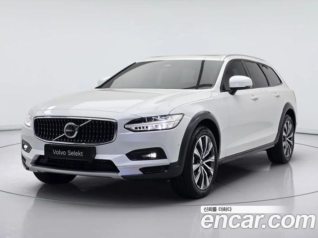 Volvo V90 2022