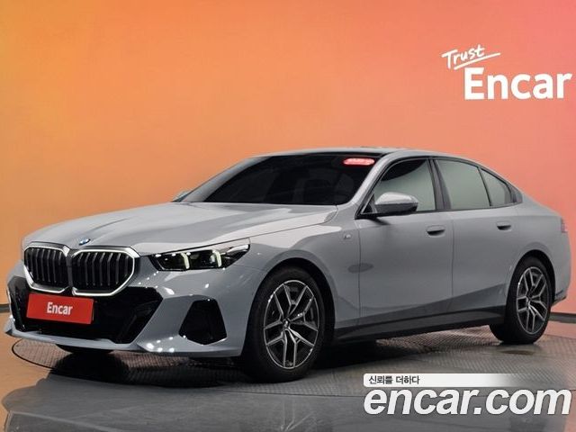 BMW 5 Series 2024