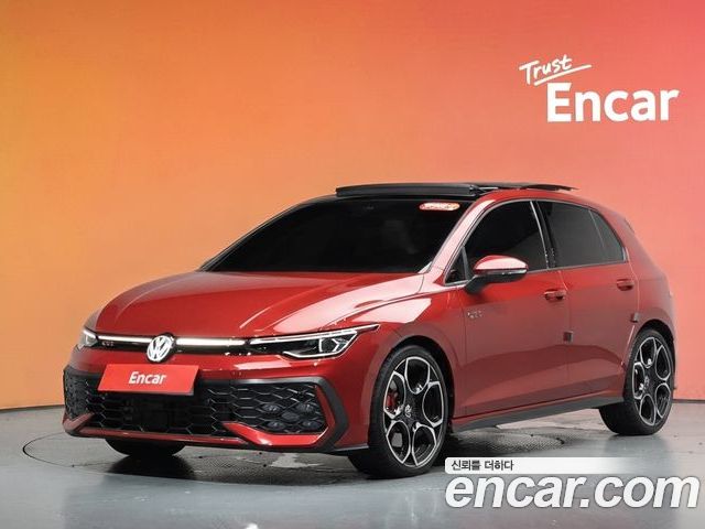 Volkswagen Golf 2025