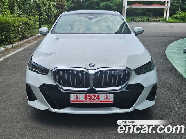 BMW 5 Series 2025