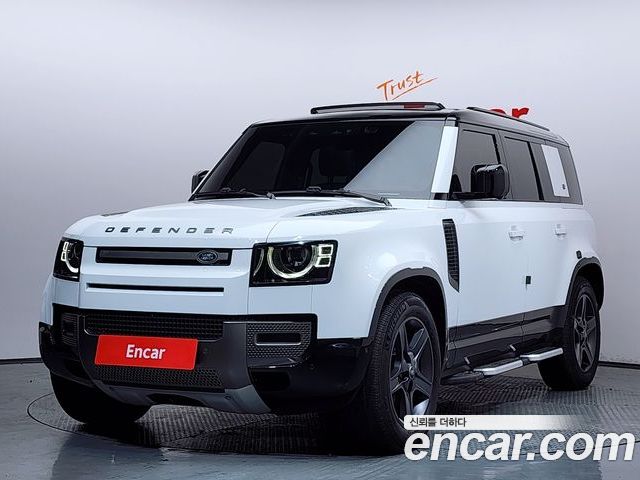 Land Rover Defender 2024