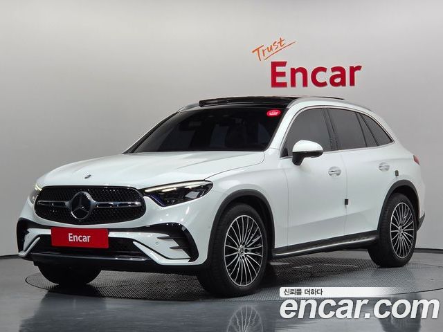 Mercedes-Benz GLC 2025